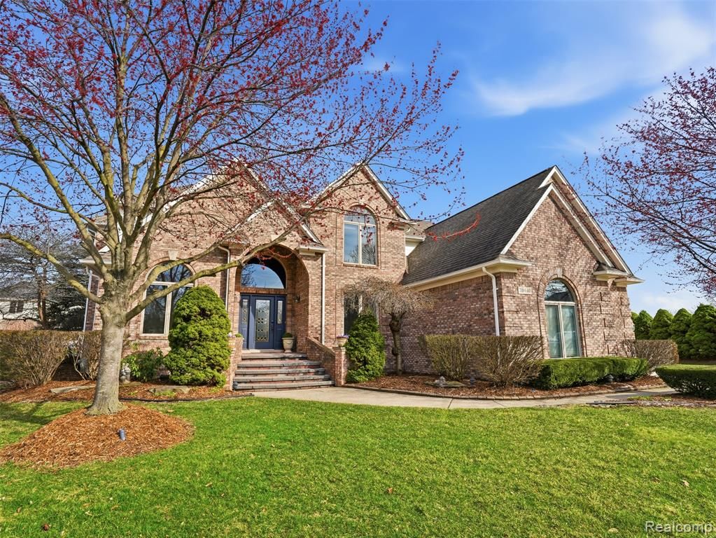 39440 Vassar Court, Sterling Heights, MI 48313