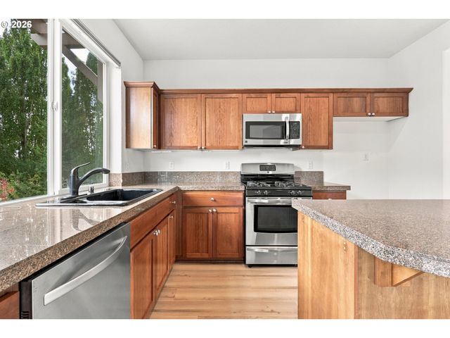 2264 Nw OAK KNOLL Pl, Beaverton, OR 97006