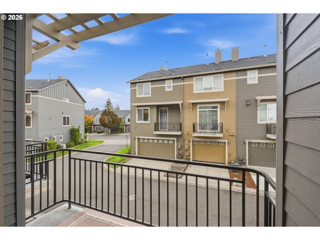 2264 Nw OAK KNOLL Pl, Beaverton, OR 97006