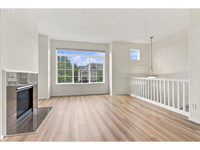 2264 Nw OAK KNOLL Pl, Beaverton, OR 97006