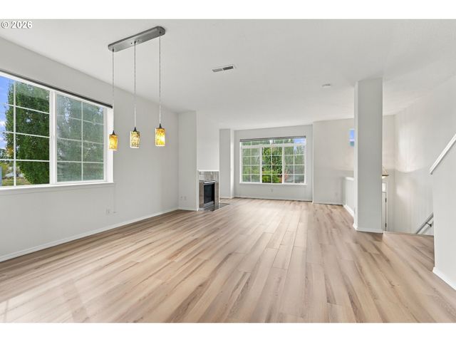 2264 Nw OAK KNOLL Pl, Beaverton, OR 97006