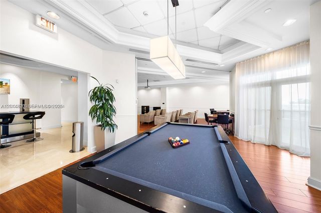 4775 Collins Ave PH4306, Miami Beach, FL 33140