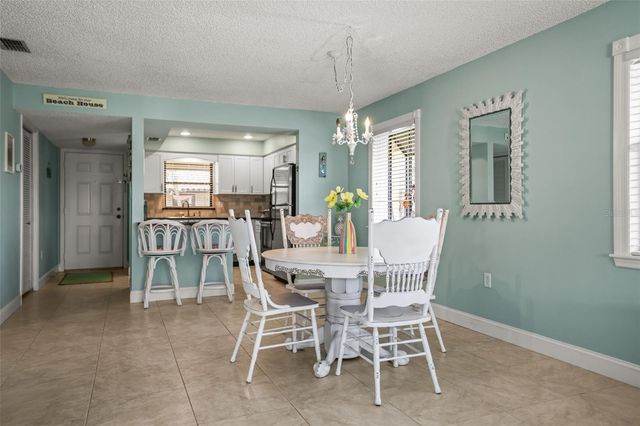 2113 HAMMOCK PINE BOULEVARD 2113, Clearwater, FL 33761