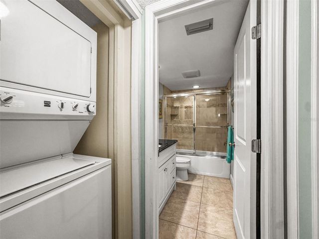 2113 HAMMOCK PINE BOULEVARD 2113, Clearwater, FL 33761