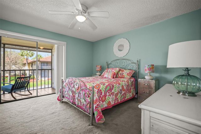 2113 HAMMOCK PINE BOULEVARD 2113, Clearwater, FL 33761