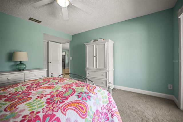 2113 HAMMOCK PINE BOULEVARD 2113, Clearwater, FL 33761