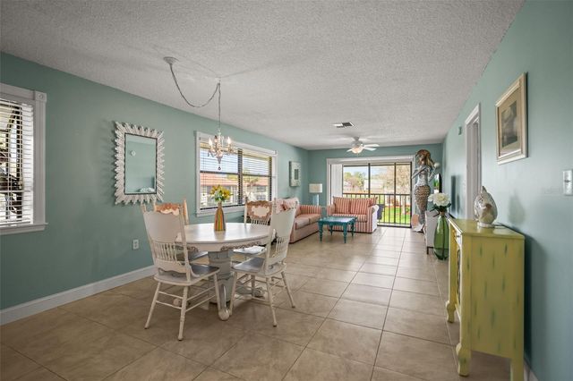 2113 HAMMOCK PINE BOULEVARD 2113, Clearwater, FL 33761