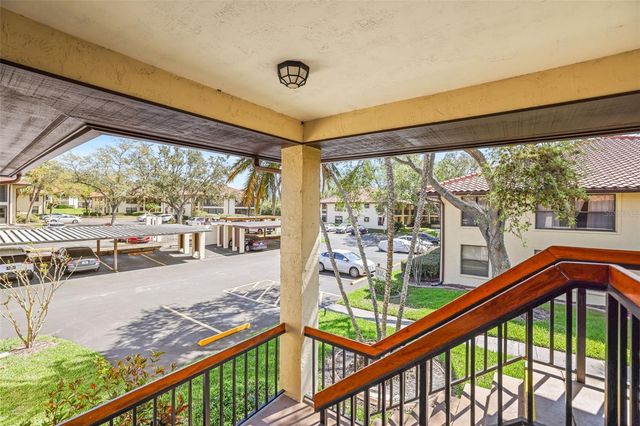 2113 HAMMOCK PINE BOULEVARD 2113, Clearwater, FL 33761