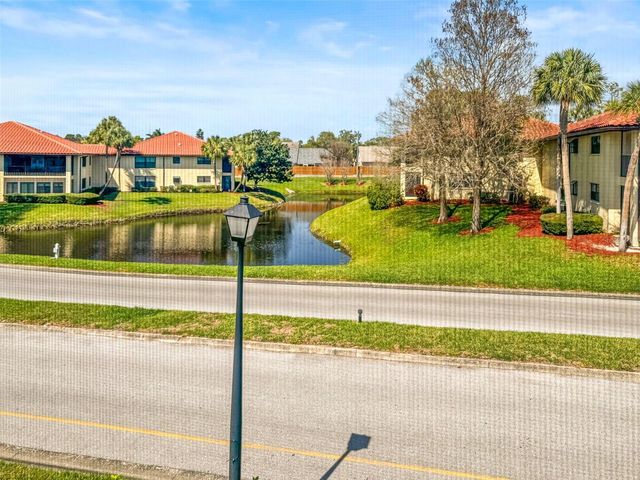 2113 HAMMOCK PINE BOULEVARD 2113, Clearwater, FL 33761
