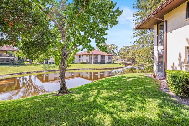 2113 HAMMOCK PINE BOULEVARD 2113, Clearwater, FL 33761