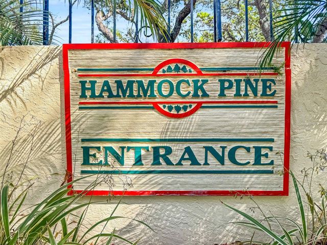 2113 HAMMOCK PINE BOULEVARD 2113, Clearwater, FL 33761