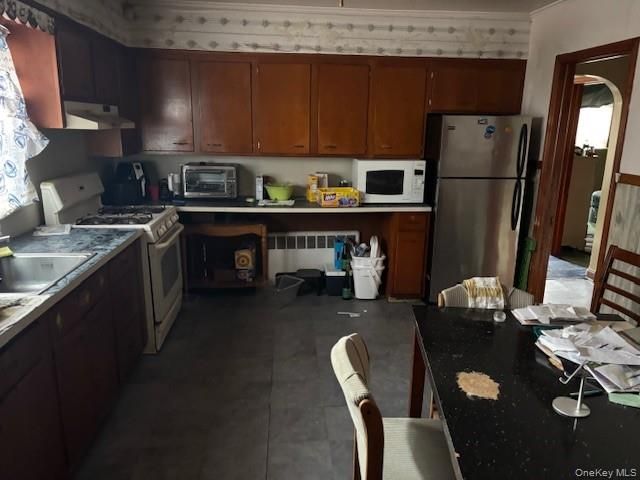 364 Hamilton Avenue, Riverhead, NY 11901