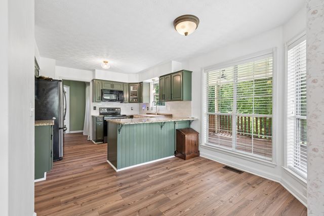 1214 Hollis Terrace, Cottontown, TN 37048
