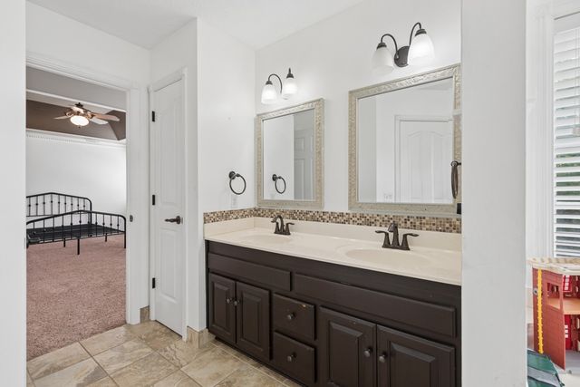 1214 Hollis Terrace, Cottontown, TN 37048