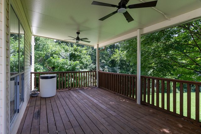 1214 Hollis Terrace, Cottontown, TN 37048