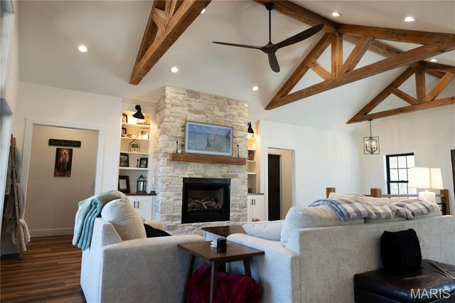 437 Ridgeview Lane, Poplar Bluff, MO 63901