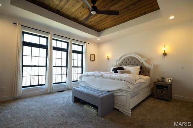 437 Ridgeview Lane, Poplar Bluff, MO 63901