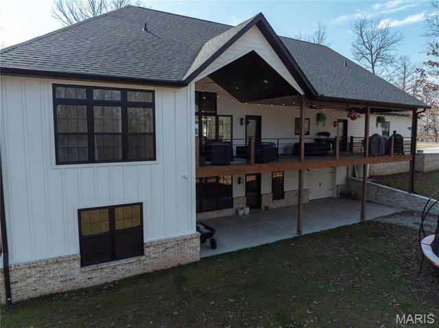 437 Ridgeview Lane, Poplar Bluff, MO 63901
