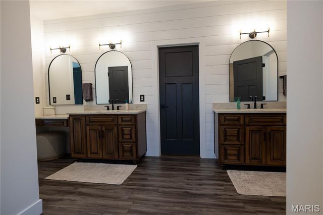 437 Ridgeview Lane, Poplar Bluff, MO 63901