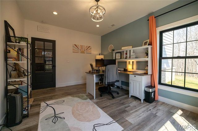 437 Ridgeview Lane, Poplar Bluff, MO 63901