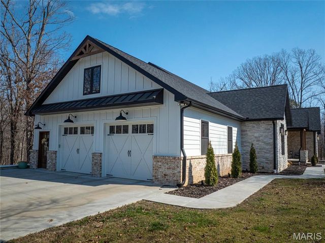 437 Ridgeview Lane, Poplar Bluff, MO 63901
