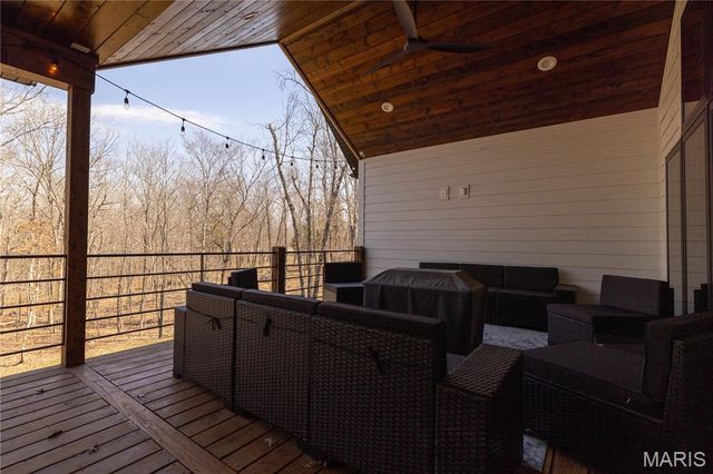 437 Ridgeview Lane, Poplar Bluff, MO 63901