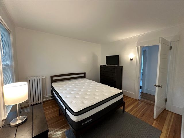 15 Kilburn Ct Court, Newport, RI 02840