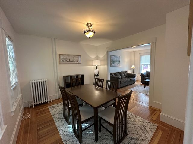 15 Kilburn Ct Court, Newport, RI 02840