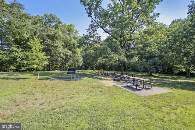 5043 25TH ST S, Arlington, VA 22206