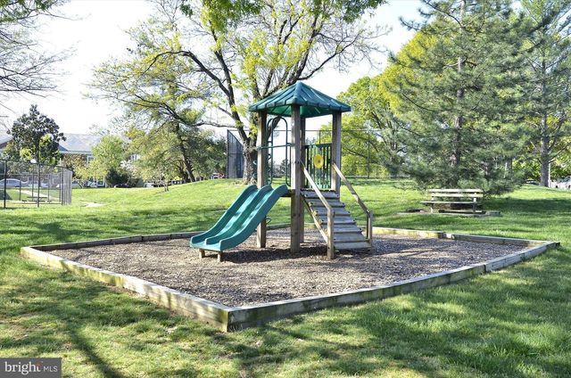 5043 25TH ST S, Arlington, VA 22206