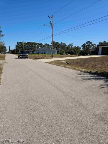 3507 2nd ST SW, Lehigh Acres, FL 33976