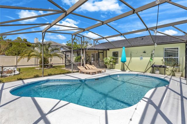 1418 VALE CIRCLE, Deltona, FL 32738
