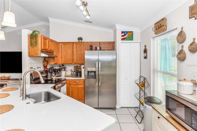 1418 VALE CIRCLE, Deltona, FL 32738