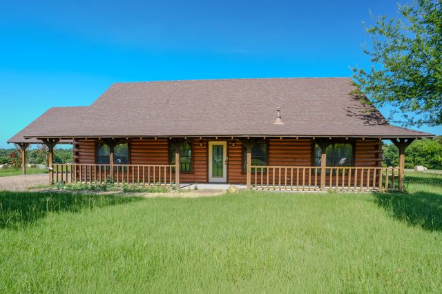 457 County Road 3270, Mineola, TX 75773