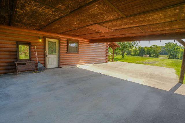 457 County Road 3270, Mineola, TX 75773