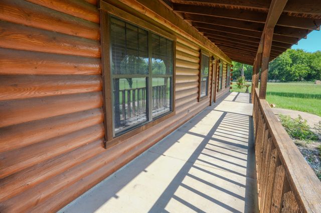 457 County Road 3270, Mineola, TX 75773
