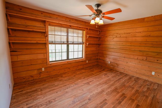 457 County Road 3270, Mineola, TX 75773