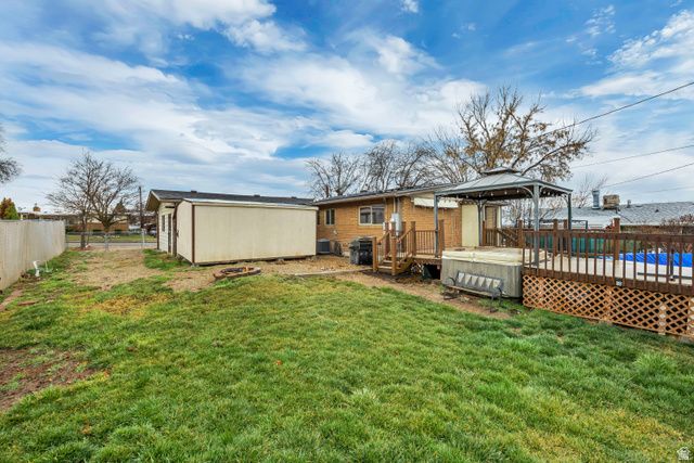 158 W 2200 N, Sunset, UT 84015