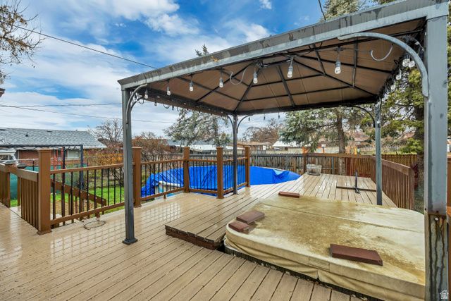 158 W 2200 N, Sunset, UT 84015