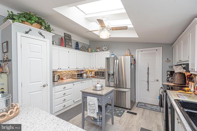37189 PINEWOOD RD, Ocean View, DE 19970