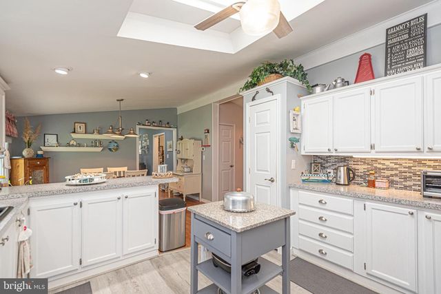 37189 PINEWOOD RD, Ocean View, DE 19970