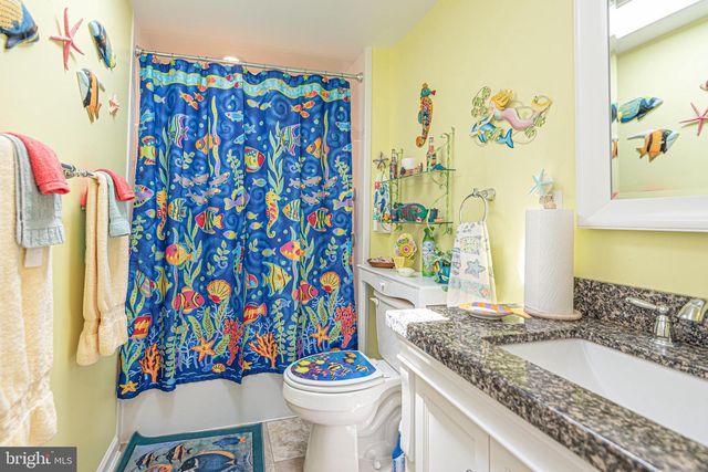 37189 PINEWOOD RD, Ocean View, DE 19970