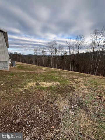 215 GRAND VIEW DR, Keyser, WV 26726