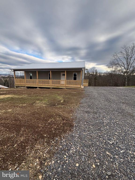 215 GRAND VIEW DR, Keyser, WV 26726