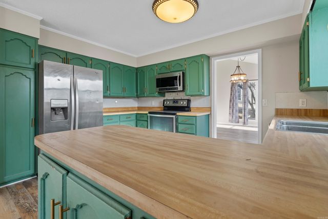 6 Pego Circle, Hot Springs Village, AR 71909