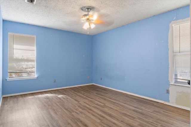 152 Vz County Road 3404, Wills Point, TX 75169