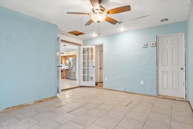 152 Vz County Road 3404, Wills Point, TX 75169