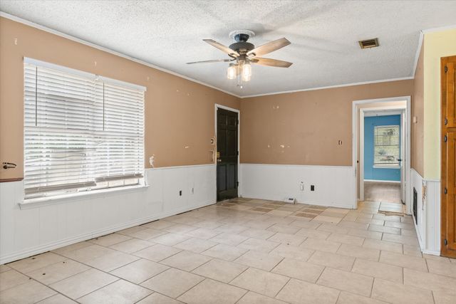 152 Vz County Road 3404, Wills Point, TX 75169