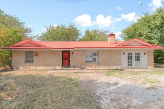 152 Vz County Road 3404, Wills Point, TX 75169
