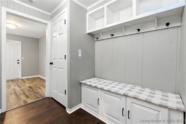 8213 Salem Church Road, Charlestown, IN 47111